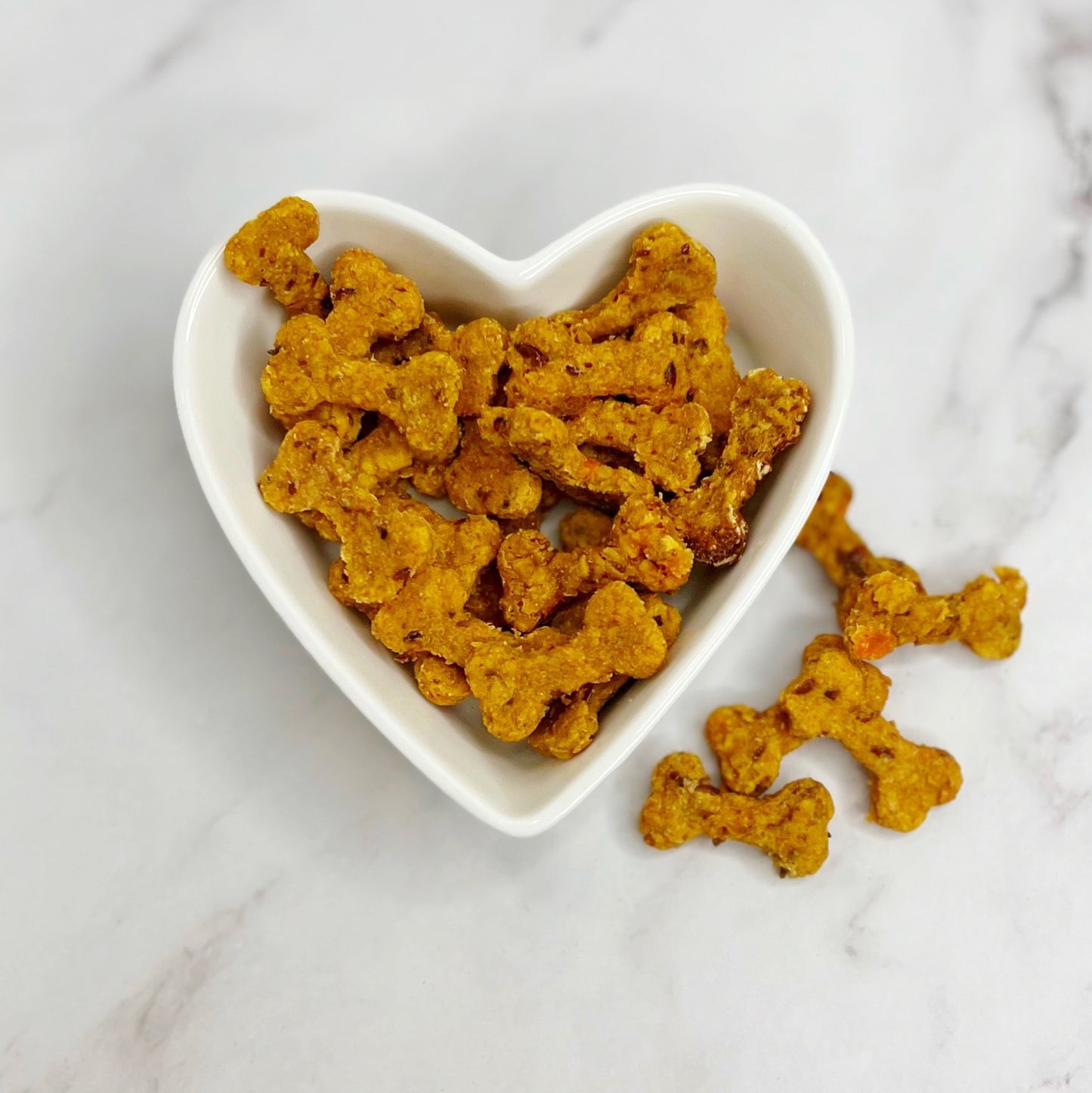 Kürbis-Hafer-Pawsome Bites Hundesnacks | Vegane Leckerlis für Hunde